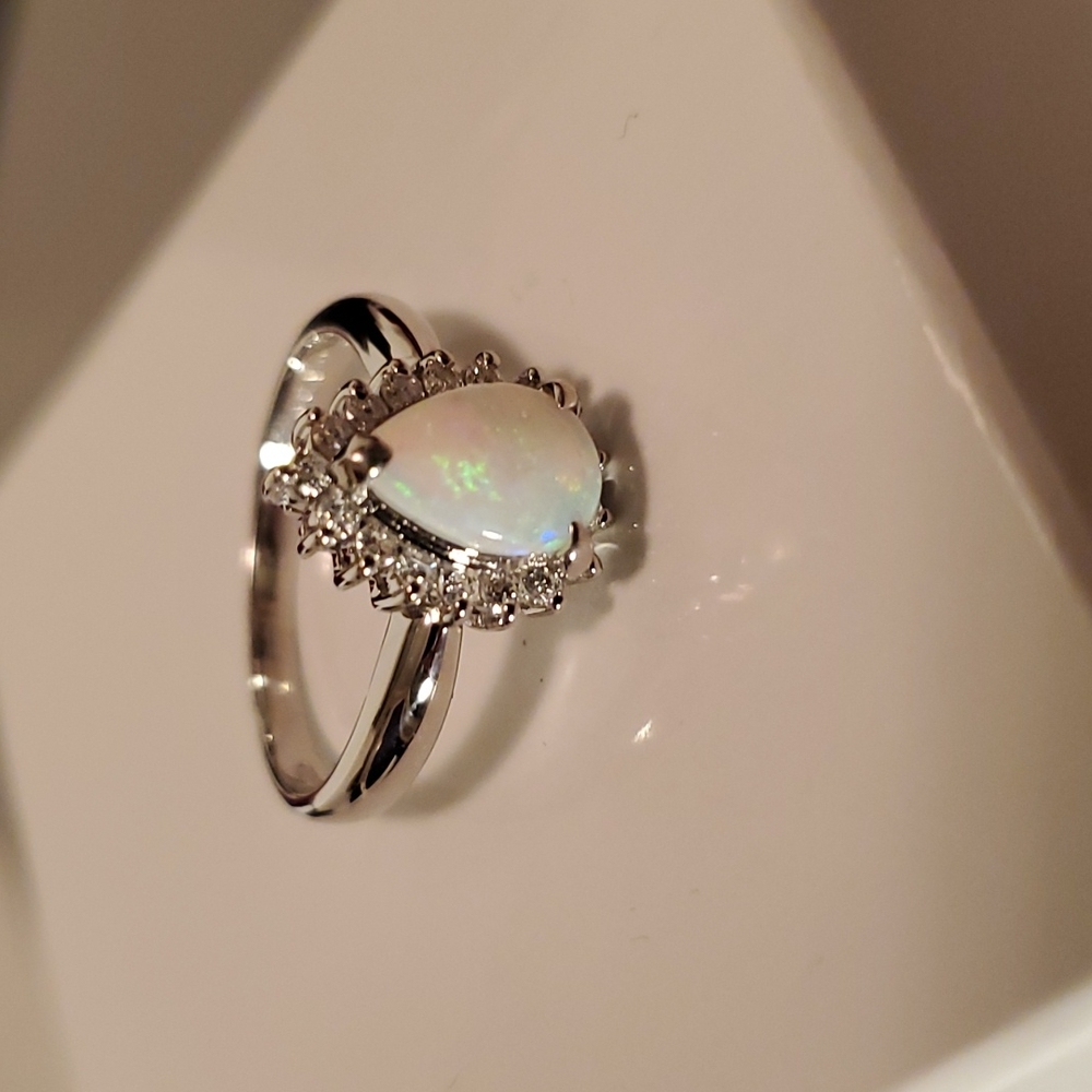 Jewelry - Picture 6 of 8